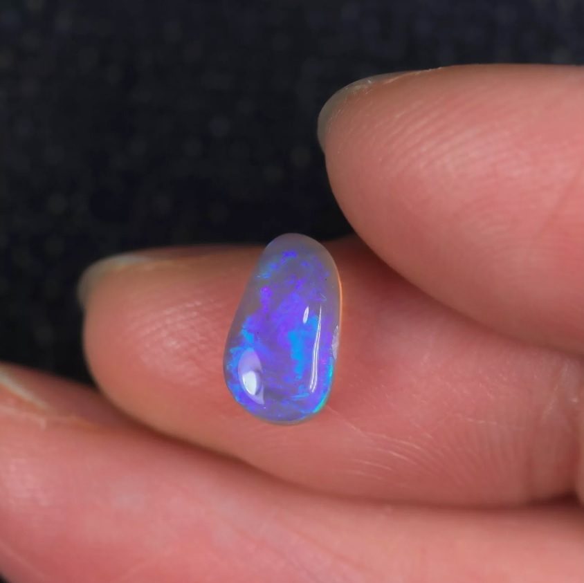 1.25CT SPLENDID 100% NATURAL LIGHTNING RIDGE AUSTRALIA SEMI BLACK OPAL