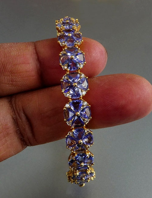 27.50CT SPLENDID 100% NATURAL TANZANITE & WHITE TOPAZ 925 SILVER BRACELET BANGLE