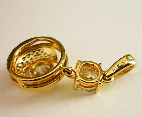 1.89CT DAZZLING WHITE ZIRCON 9K SOLID YELLOW GOLD PENDANT