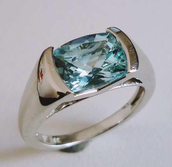2.20CT 優れたアクアマリン 18K ソリッド ホワイト ゴールド リング