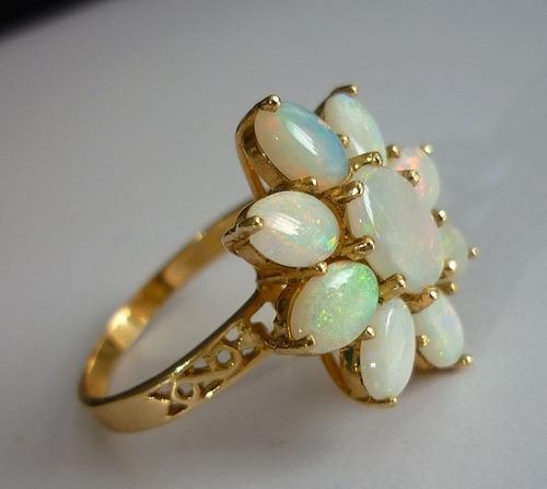 2.70CT GORGEOUS MULTI-COLOUR OPAL 14K SOLID YELLOW GOLD RING