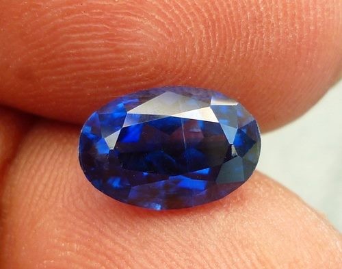 2.76CT GORGEOUS ROYAL BLUE NATURAL KYANITE