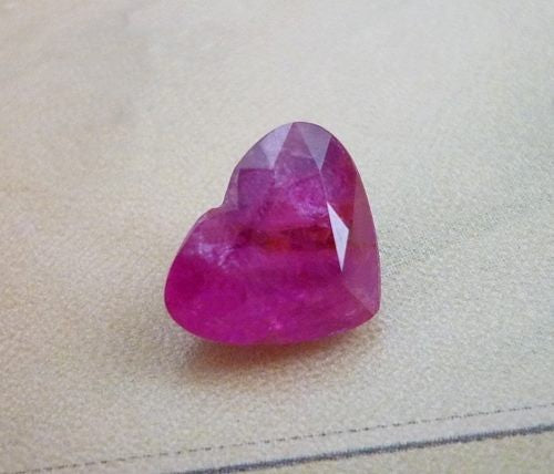 2.80CT UNHEATED HEART SHAPED TOP RED RUBY