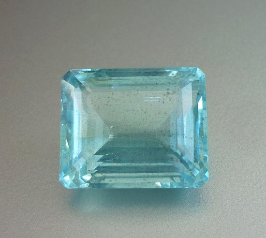 20.62CT CERTIFIED UNTREATED HUGE 100% NATURAL BLUE AQUAMARINE