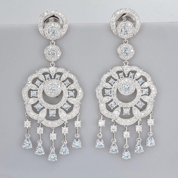 4.08 CT まばゆいホワイト & ブルー ダイヤモンド 10KT ソリッド ホワイト ゴールド イヤリング