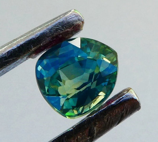 0.58CT UNHEATED FANCY 100% NATURAL AUSTRALIAN BLUE GREEN SAPPHIRE
