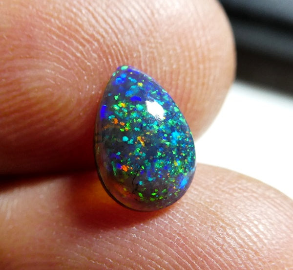 0.75CT UNHEATED 100% NATURAL BEAUTIFUL PIN FIRE CRYSTAL OPAL