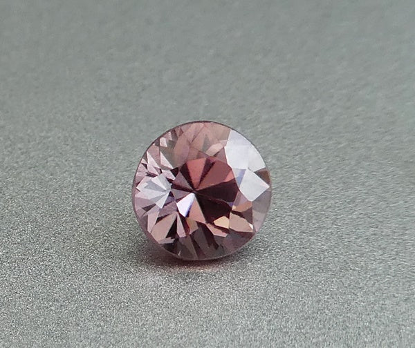 0.91CT SPLENDID ROUND CUT 100% NATURAL PINK ZIRCON
