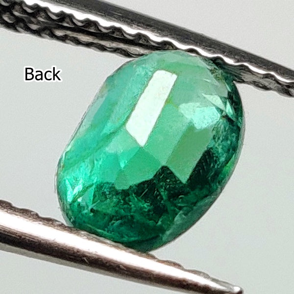 0.95CT EXCELLENT OVAL 100% NATURAL GREEN ZAMBIAN EMERALD