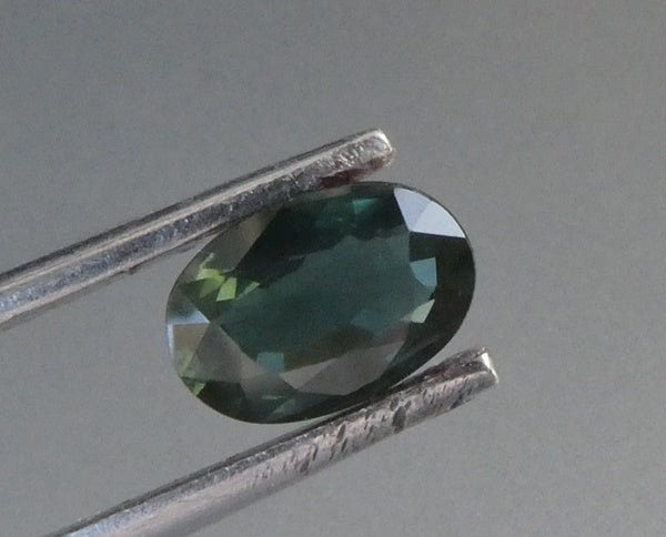 1.93CT SPLENDID BIG OVAL 100% NATURAL GREEN BLUE SAPPHIRE