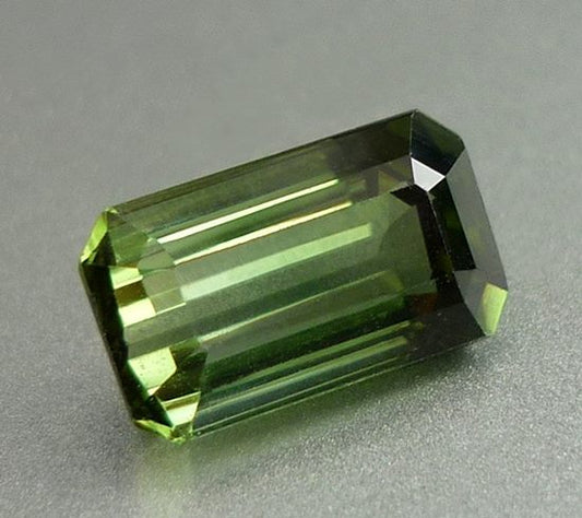 2.23CTS EXCELLENT 100% NATURAL GREEN COPPER BEARING CUPRIAN TOURMALINE