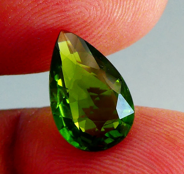 2.72CT UNHEATED SPLENDID HUGE PEAR 100% NATURAL GREEN TOURMALINE