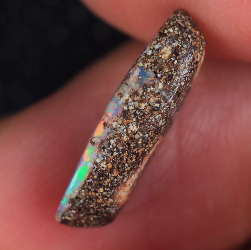 2.79CT UNHEATED HUGE 100% NATURAL AUSTRALIAN BOULDER OPAL