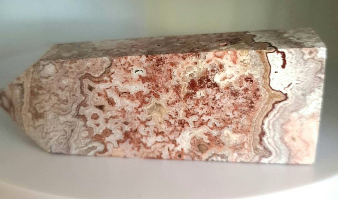 MEXICAN CRAZY LACE AGATE TOWER 69.43G