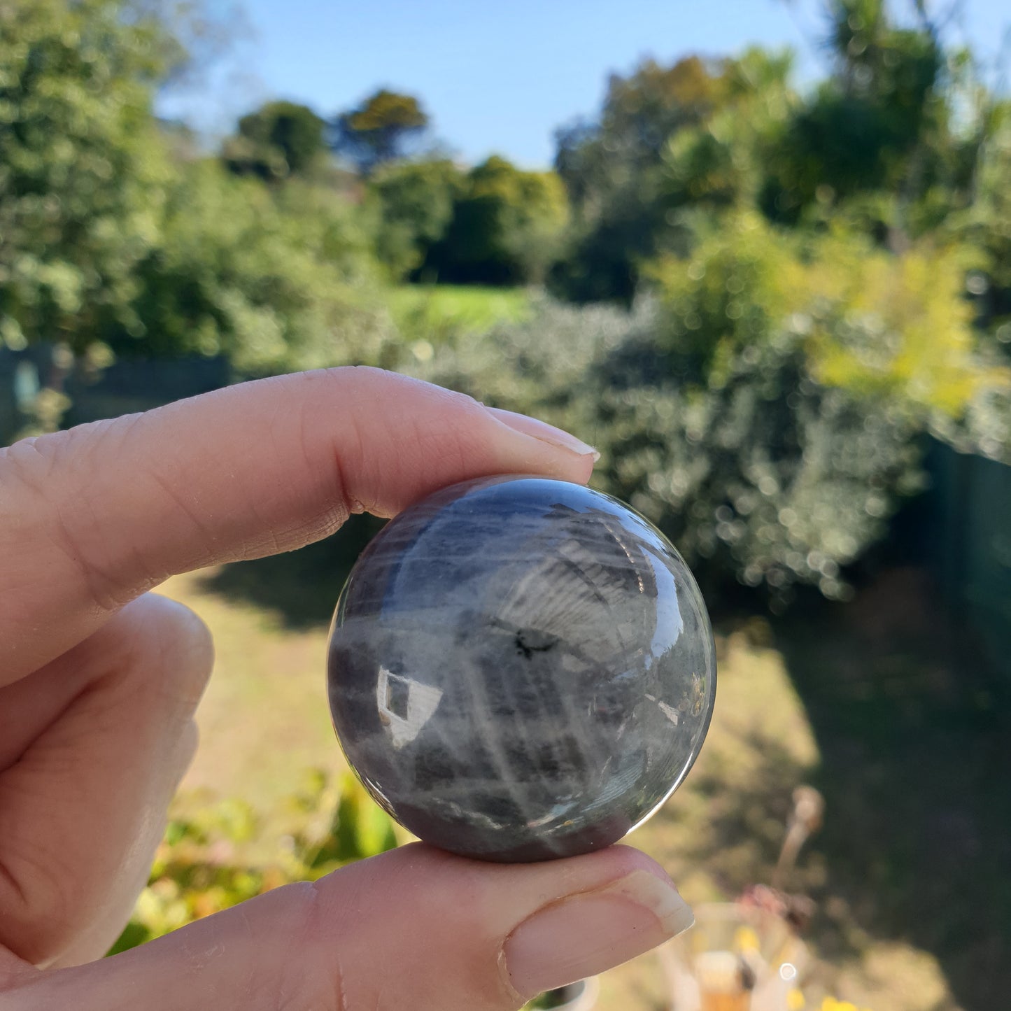 BEAUTIFUL GREYS LABRADORITE SPHERE