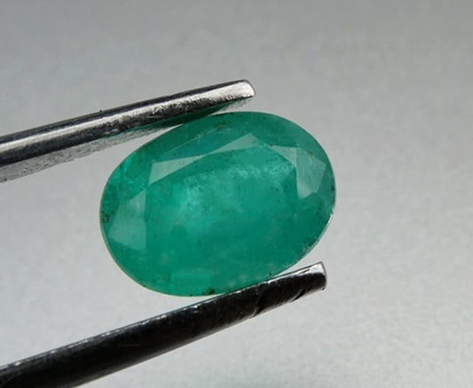 3.20CT SPLENDID HUGE OVAL CUT 100% NATURAL GREEN EMERALD