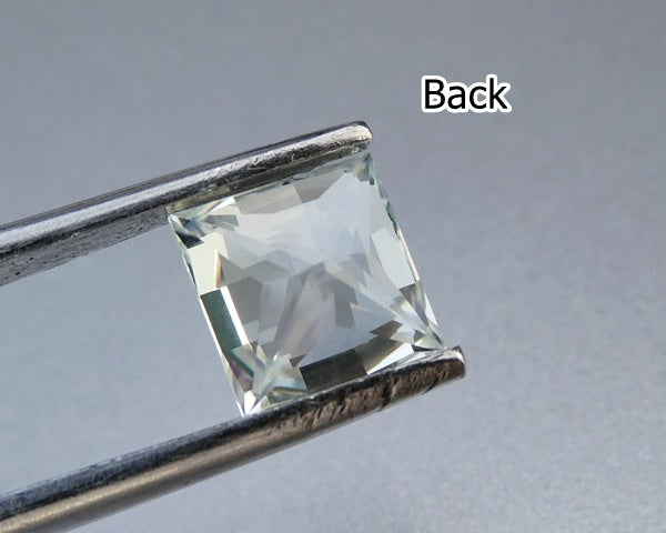 4.13CT UNHEATED RADIANT CUT 100% NATURAL DAZZLING LIGHT GREEN TOPAZ