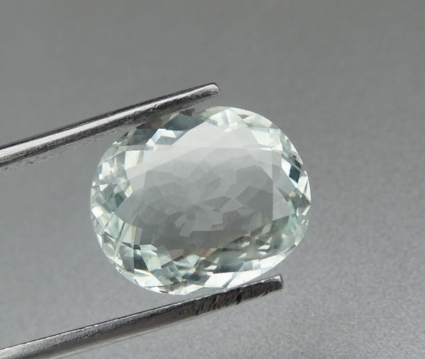7.89CT UNTREATED DAZZLING HUGE OVAL CUT 100% NATURAL AQUA BLUE AQUAMARINE