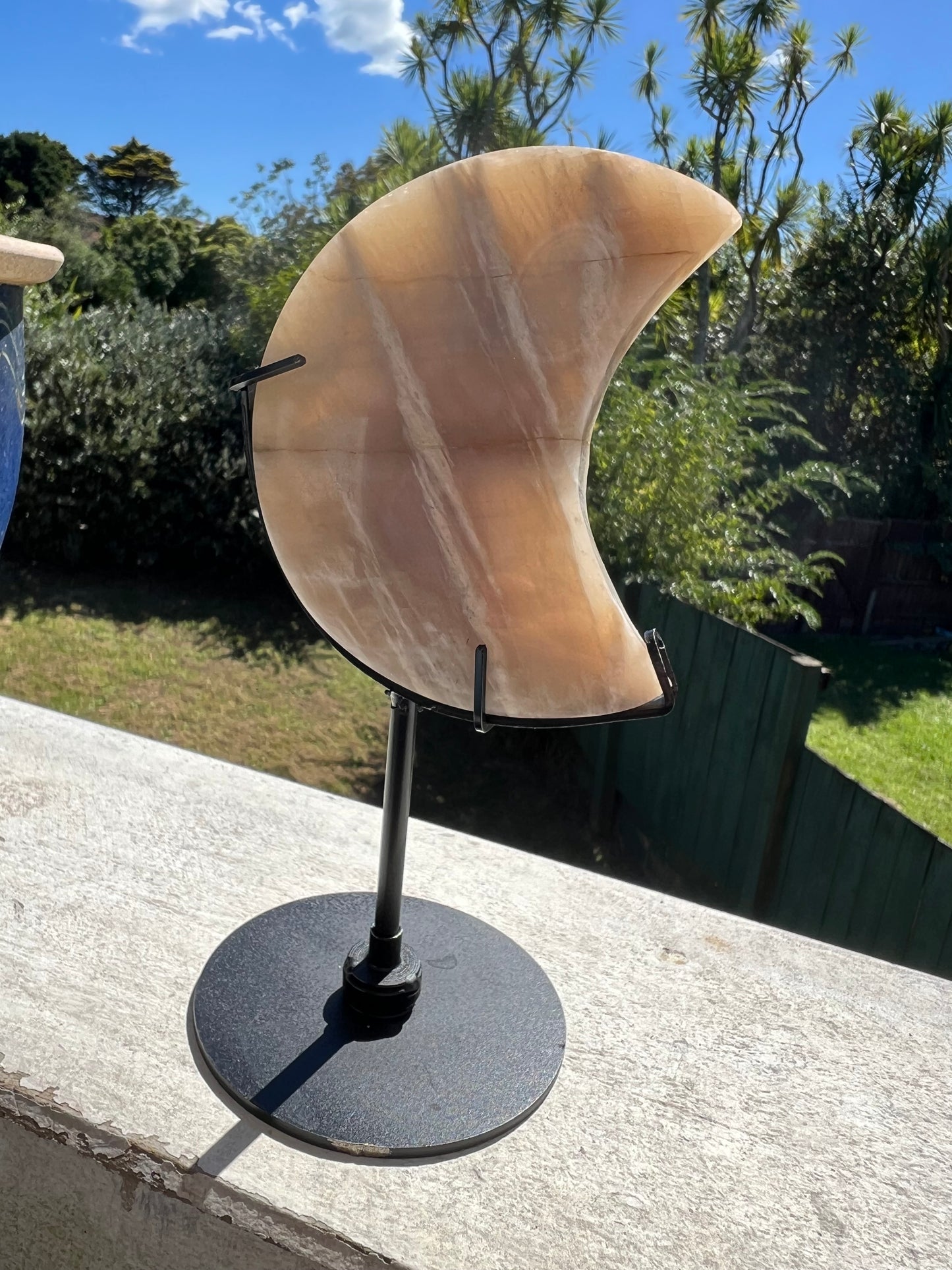 BEAUTIFUL FLASH MOONSTONE MOON SHAPE WITH STAND 348G