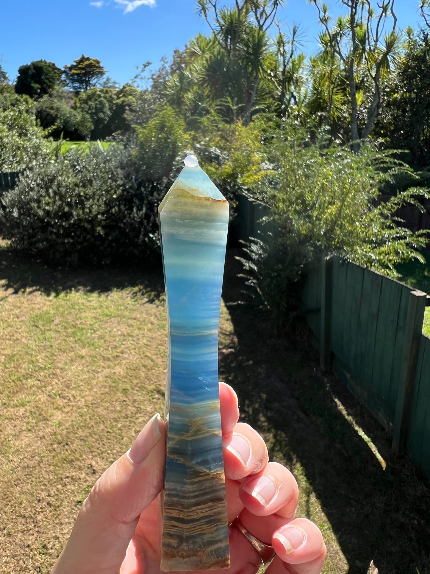 BLUE ONYX VENUS TOWER 109.10G