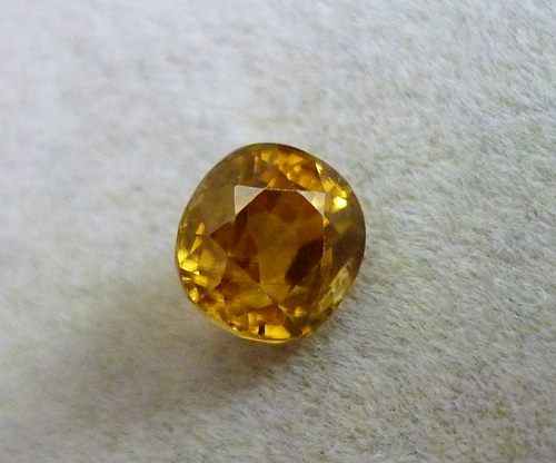 1.40CT EXCELLENT RARE COLOUR IMPERIAL SPINEL