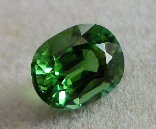 1.50CT NEON BLUE GREEN COPPER BEARING PARAIBA TOURMALINE
