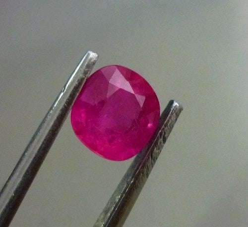 1.62CT GORGEOUS HUGE PINKISH RED NATURAL RUBY