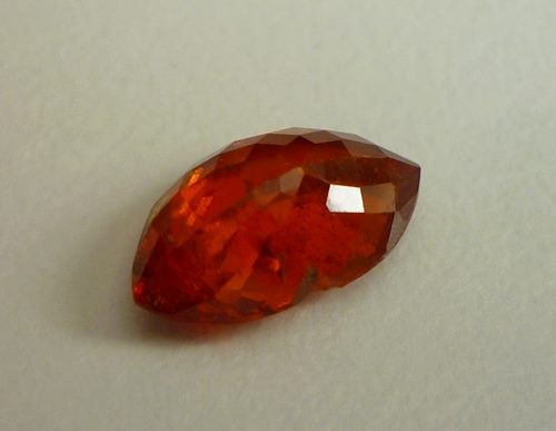 1.92CT GORGEOUS ORANGE RED SPESSARTITE