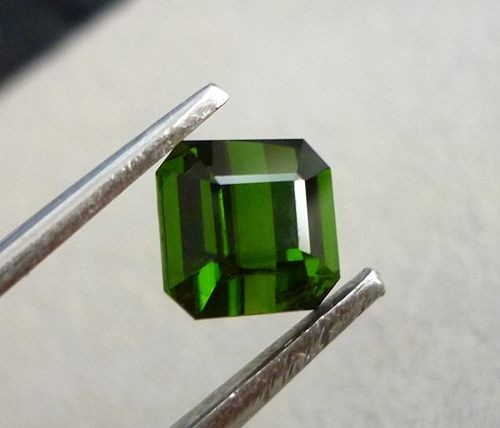 2.17CT GORGEOUS NATURAL GREEN TOURMALINE