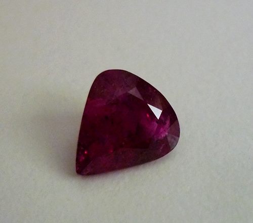 2.42CT GORGEOUS EXCELLENT RED RUBY