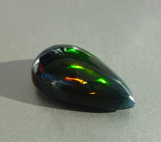 2.59CT UNHEATED RAINBOW STUNNER FLASHING 100% NATURAL BLACK OPAL