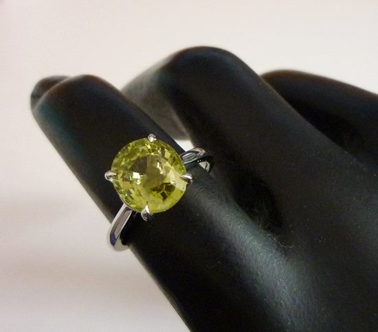2.59 CT 認定天然イエロー グリーン トルマリン ソリティア ソリッド プラチナ リング