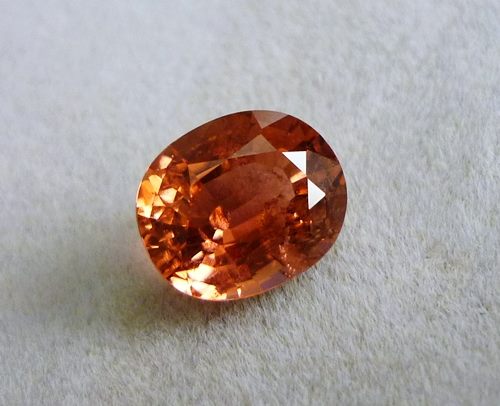 2.89CTS ORANGE PINK COPPER & MANGANESE BEARING TOURMALINE