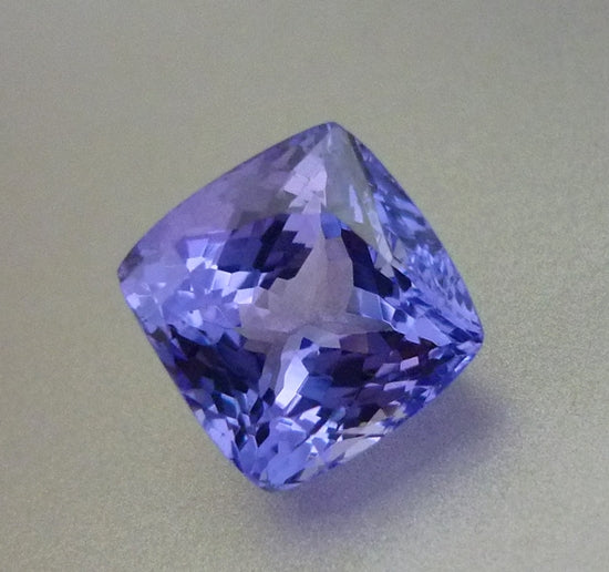 5.56CT UNTREATED LOUPE CLEAN 100% NATURAL VIOLET BLUE TANZANITE