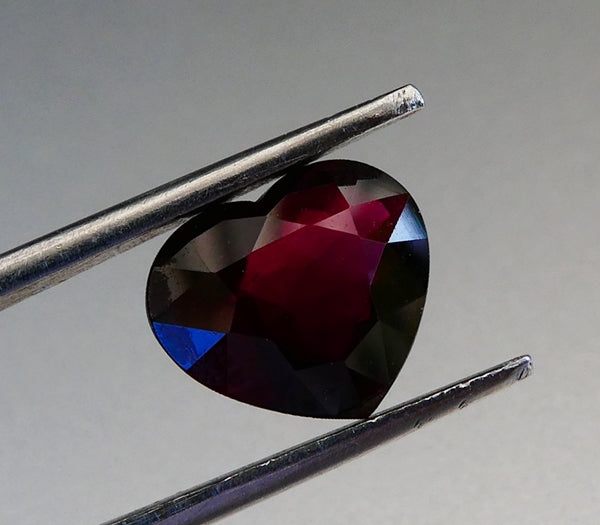 6.00CT EXCELLENT HUGE HEART RASPBERRY PINK 100% NATURAL RHODOLITE