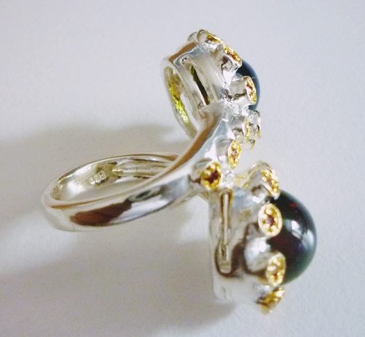 63.00CT ユニークなデザインのオパール &amp; ロードライト 925 スターリングシルバー リング