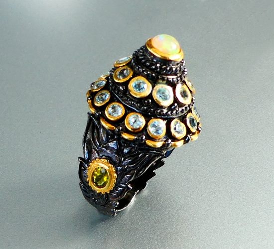 72.50 CT ユニークなトルコ デザイン オパール トパーズ &amp; ペリドット ブラック ロジウム 925 シルバー リング