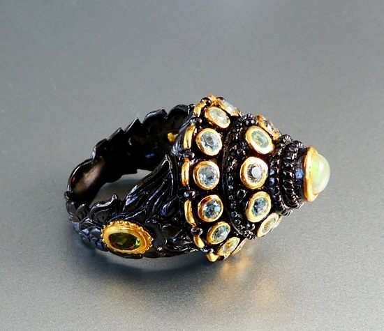 72.50 CT ユニークなトルコ デザイン オパール トパーズ &amp; ペリドット ブラック ロジウム 925 シルバー リング