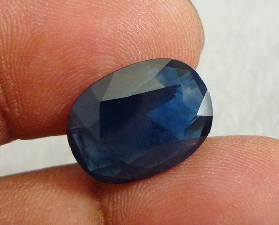 8.65CT ガラス質巨大フラットカット天然ディープブルーサファイア